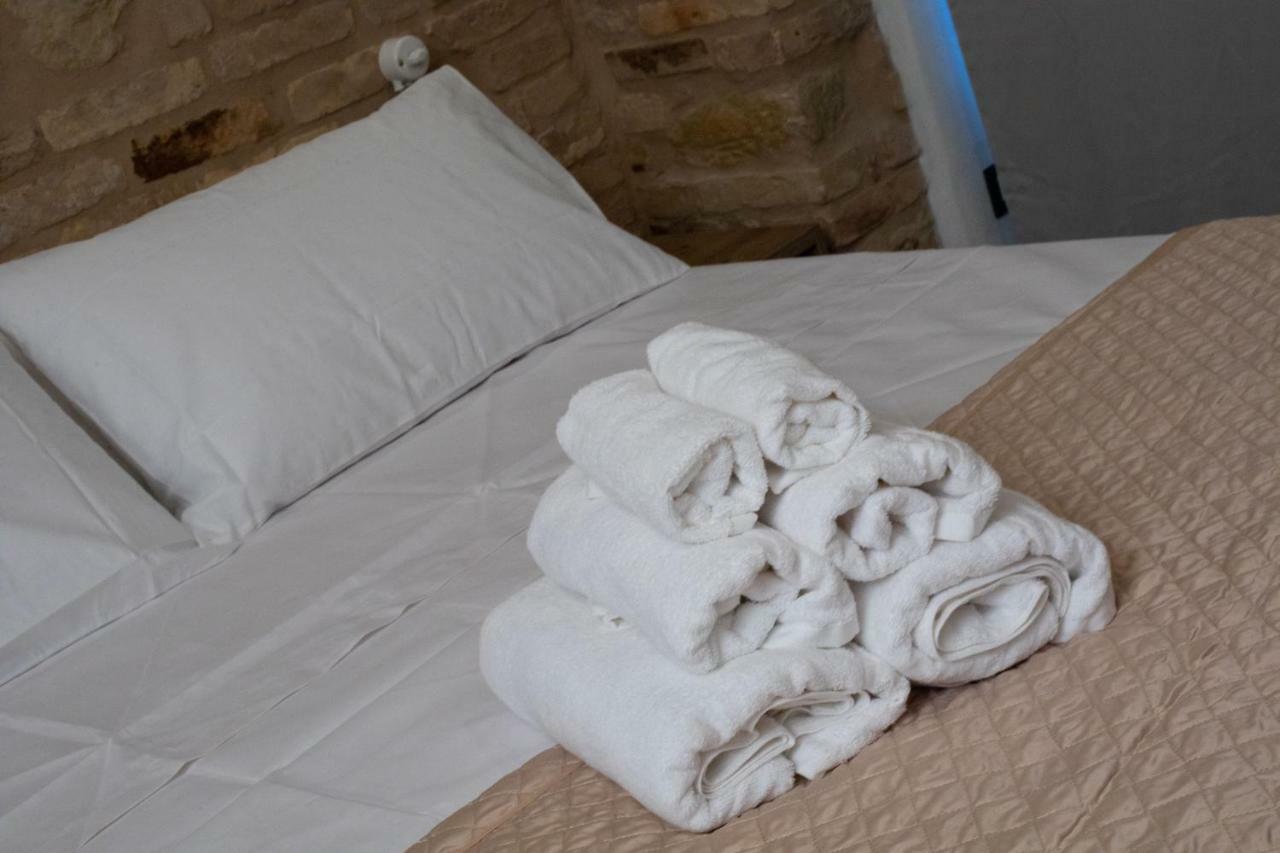 Al 54 Accommodation San Benedetto del Tronto Exterior foto